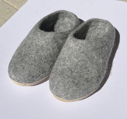 Light Grey Felt Wool Slippers