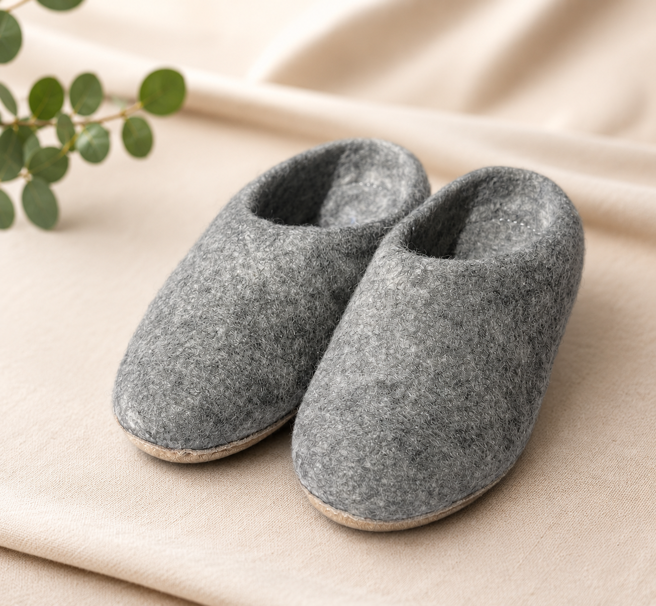 Light Grey Felt Wool Slippers