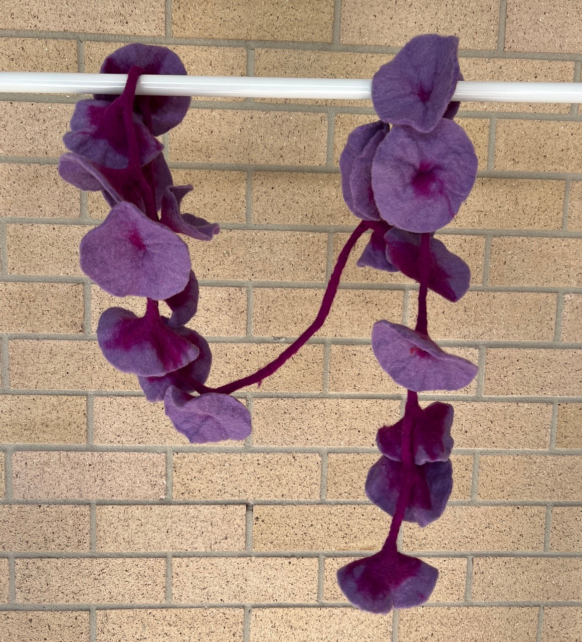 Blooming Felt Flower Garland