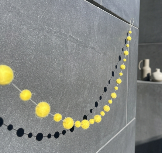 Felt Ball Garland 285cm – Lime & Yellow