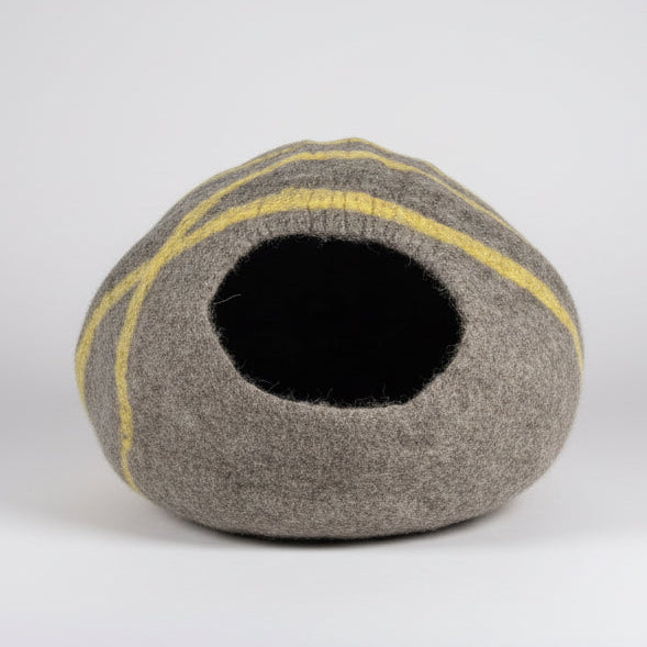 Felt Cat Cave – Golden Stripe Edition