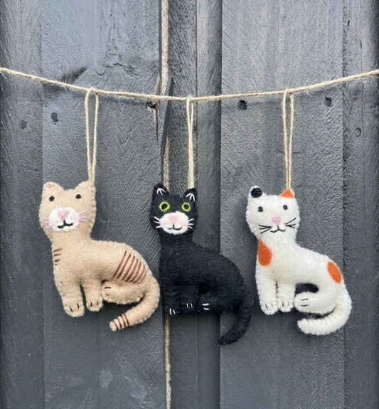 Felt Cat Hanging Ornament Set
