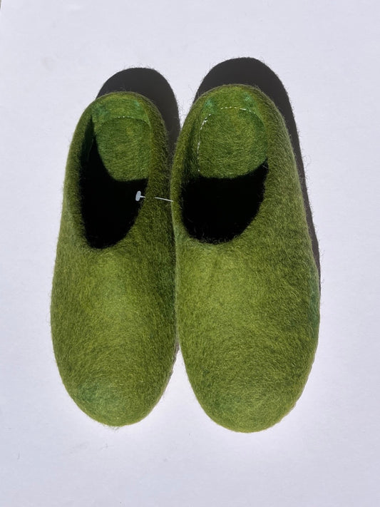 Moss Meadow Felt Slippers